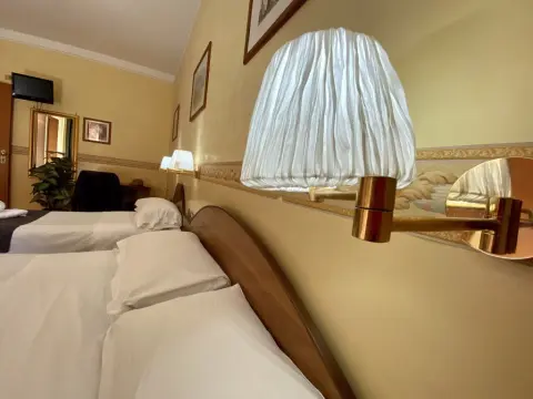 Hotel Washington - Photo 3