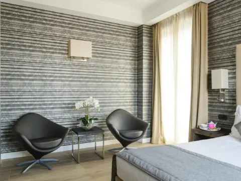 Hotel Windsor Milano - Photo 2