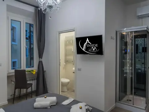 Inside Roma Rooms - фото 3