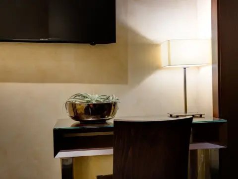 Intown Luxury House - Photo 2