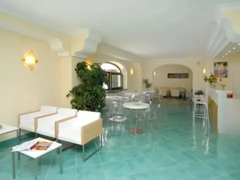 ischia-forio With a Breathtaking View, Imperamare, 10 Persons - фото 4