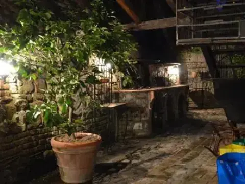 La Buca - Photo 2