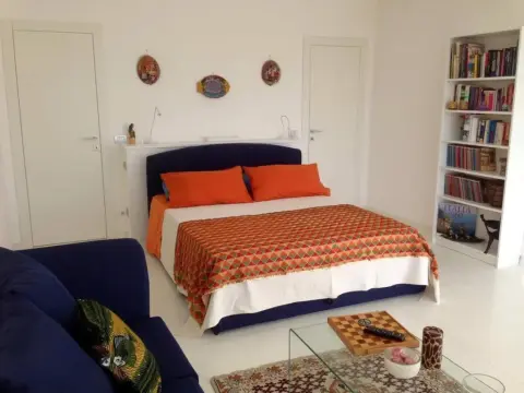 La Casa Bianca - Photo 1