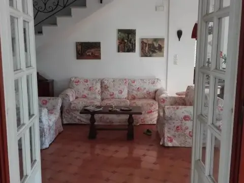 La Perla di Mari - Photo 1