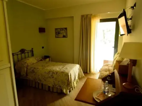 La Vignola Country Hotel - Photo 3