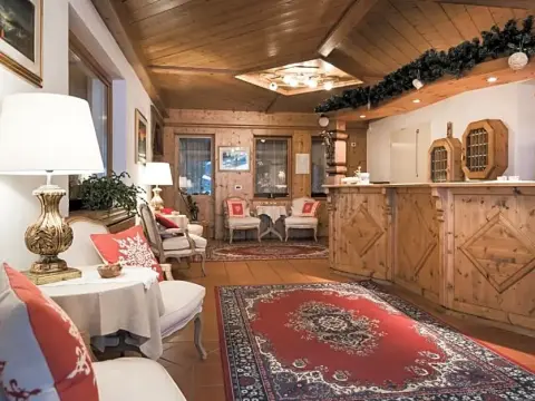 Laguscei Dolomites Mountain Hotel - Photo 3