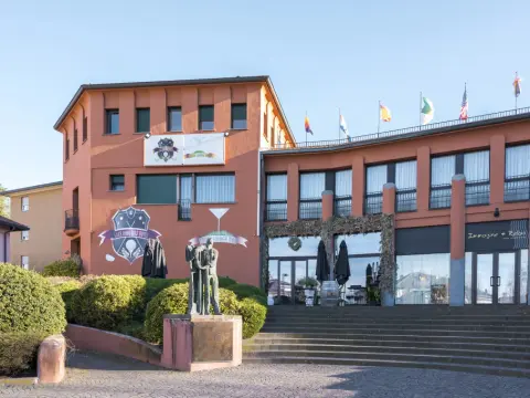 Lake Como Golf Hotel - Photo 1