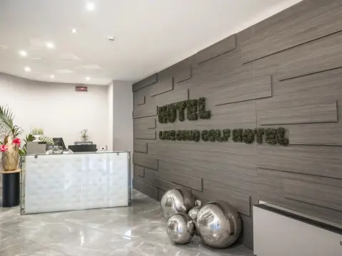 Lake Como Golf Hotel - Photo 2