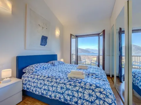 Lake View Pool Apartment in Ranco - Photo 3