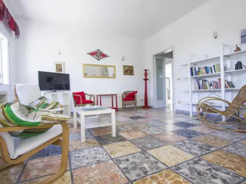 Large villa with sea view and outdoor spaces 20m from the sandy beach of San Foca.-Villa Marechiaro - Photo 2