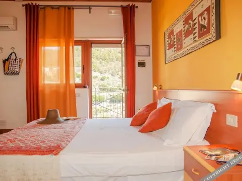 Le Terrazze Sul Mare Studio Apartments - Photo 2