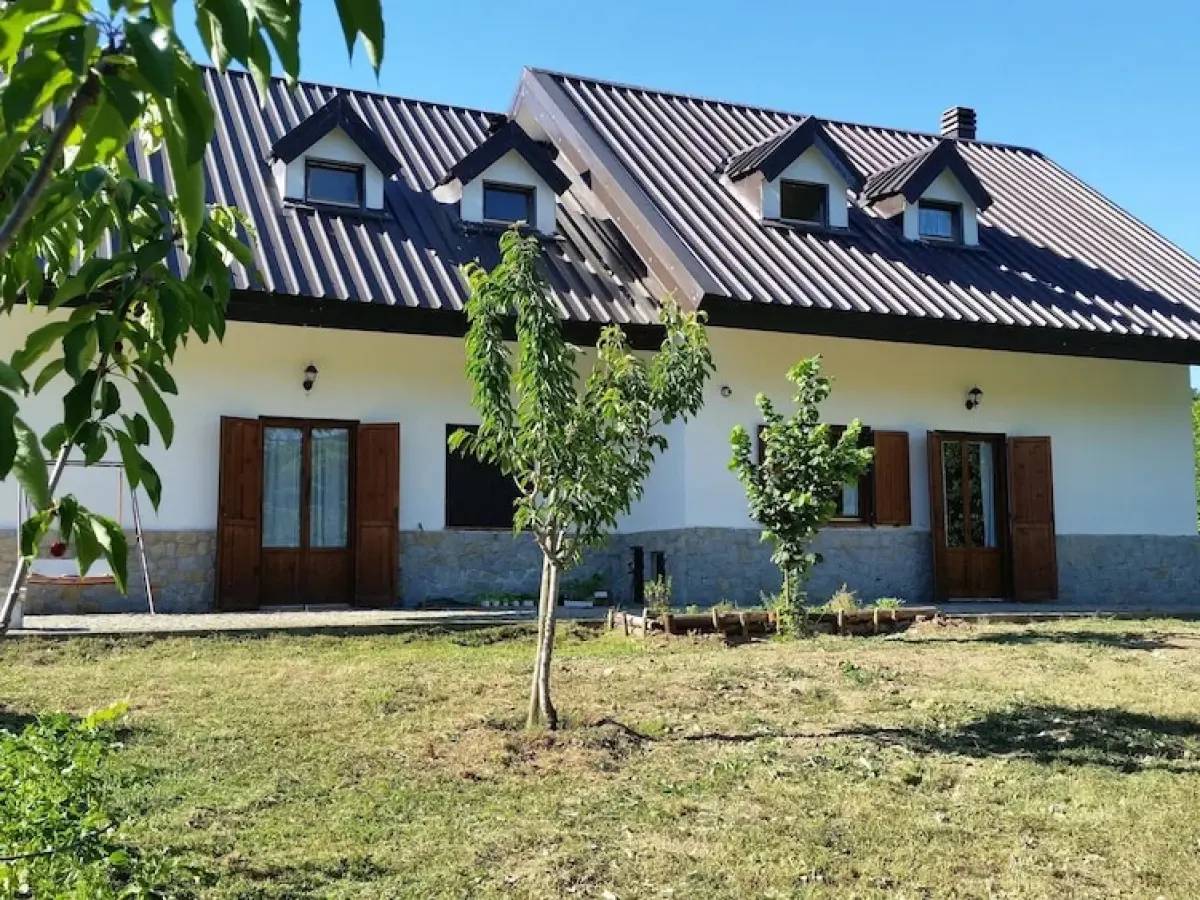 Le Villette in Sila - Lago Ampollino