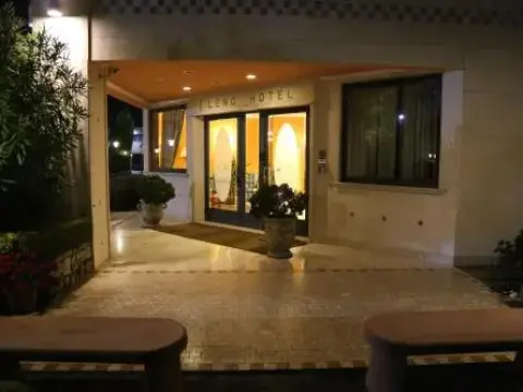 Hotel Lenotel - Photo 2