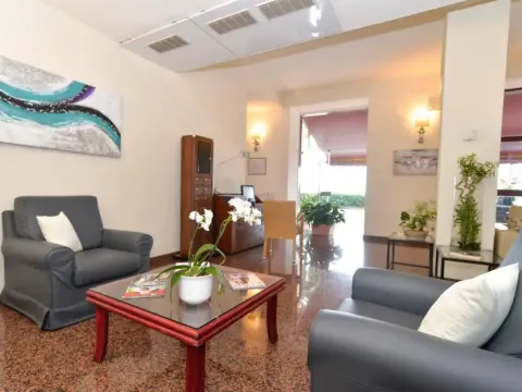 Lido Palace Hotel - Photo 2