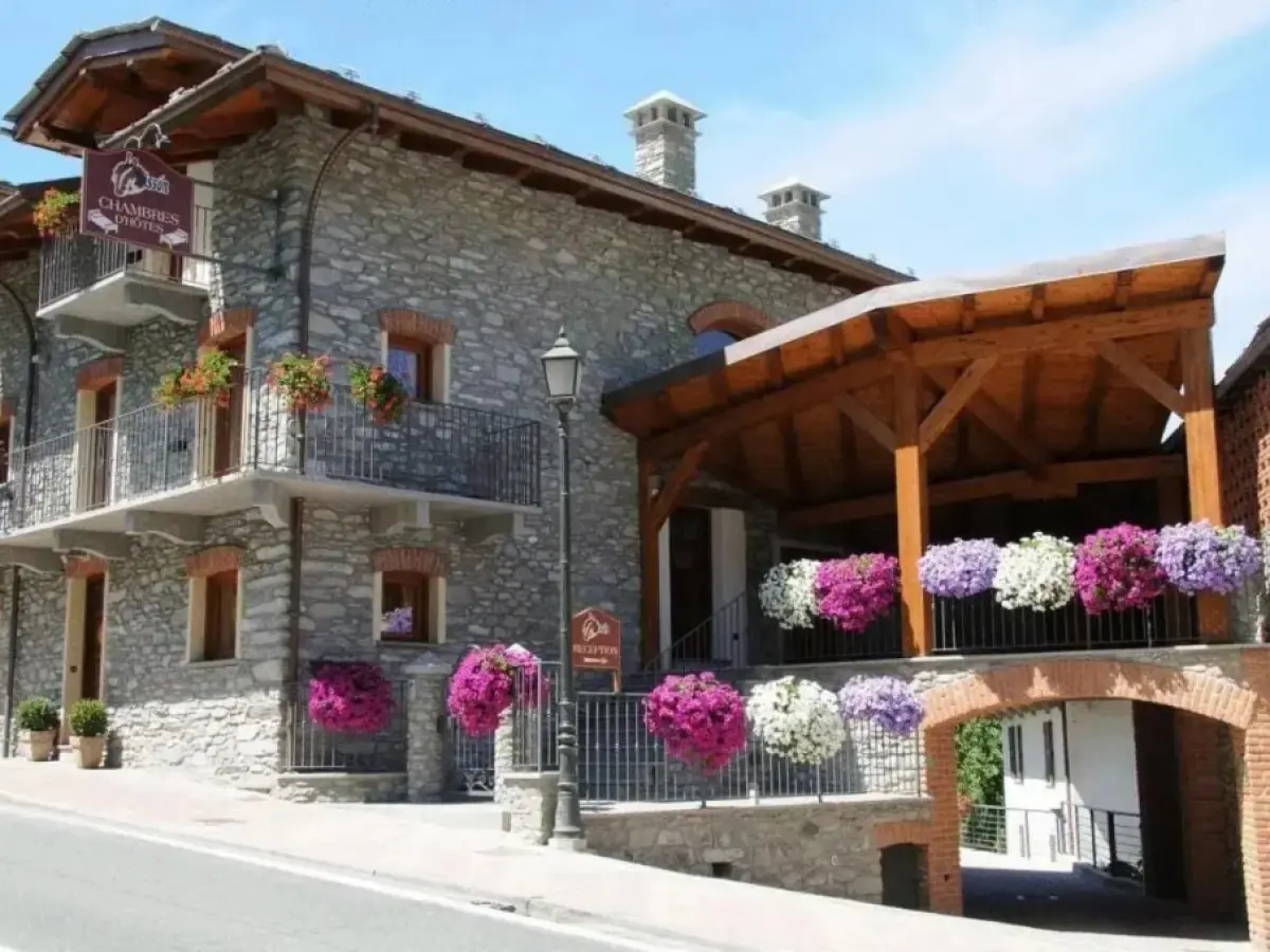 Lo Teisson Bed And Breakfast