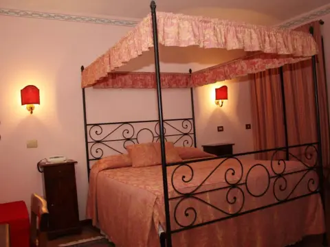Locanda Salimbeni - Photo 2