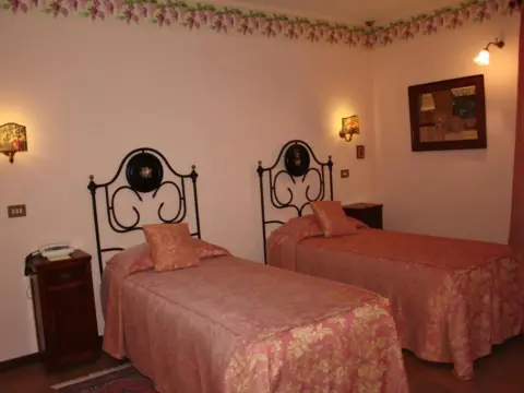 Locanda Salimbeni - Photo 4