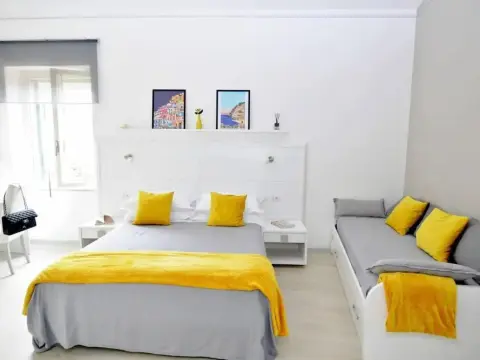 Lovely 3-bed House in Sorrento for Families - Foto 1