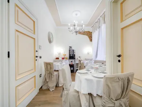 Lunaria Suites Rome - Photo 3