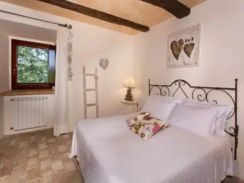 Lush Farmhouse in Umbertide With Pool - Foto 2