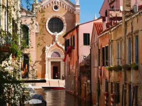 Magic Venice in Love - Photo 1