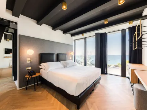 MaisonMe Boutique Hotel - Adults Only - фото 3