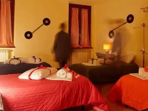 Mantua Hostal - Photo 2