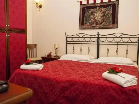 Marchese Sala - Photo 2