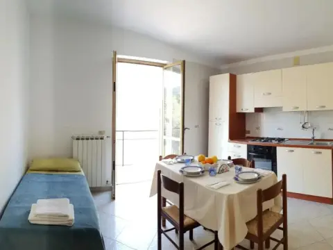 Marea Retreat Apartments - Photo 1