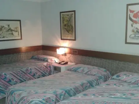 Meditur Hotel Cagliari Santa Maria - Photo 4