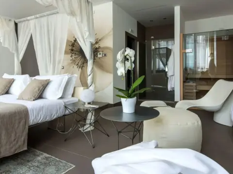 Mercatovecchio Luxury Suites - Photo 2