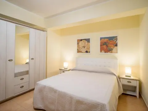 MIlly House - Photo 1