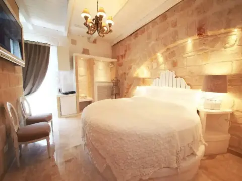 Miramare Luxury Guest House - Photo 3