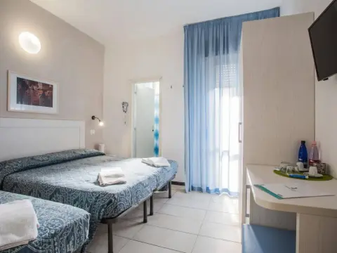 Hotel Nancy - Photo 3