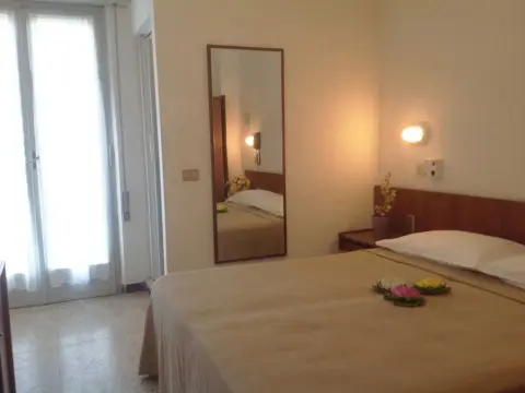 Ninfea - Foto 1
