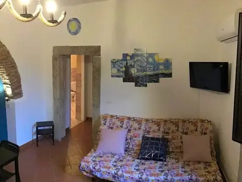 Original Sicily House - Photo 3