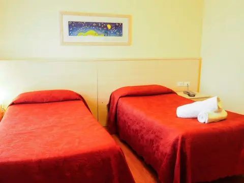 Break House Hotel - фото 4