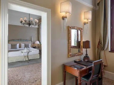 San Clemente Palace Kempinski Venice Hotel - Photo 3