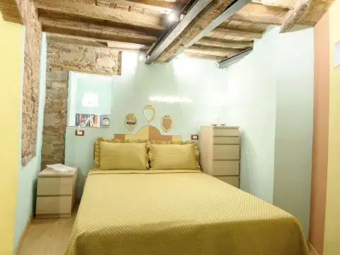 Palazzo della Stufa - Apartments for rent in Lucca - Photo 3