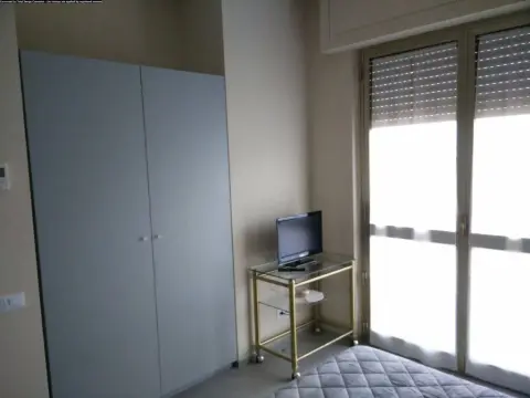 Park Residence - Photo 4