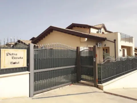 Pietra Dorata - Foto 1