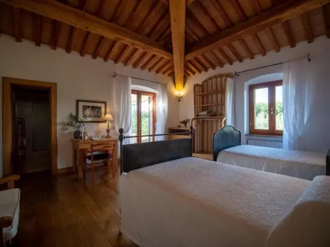 Podere Le Mezzelune - Photo 2