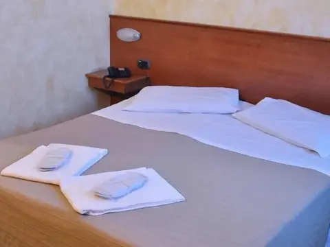 Point Hotel Conselve - Photo 4