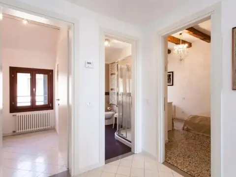 Prince Apartments - Photo 3