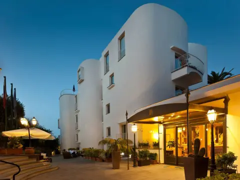 Punta Molino Beach Resort and Thermal Spa - Photo 1