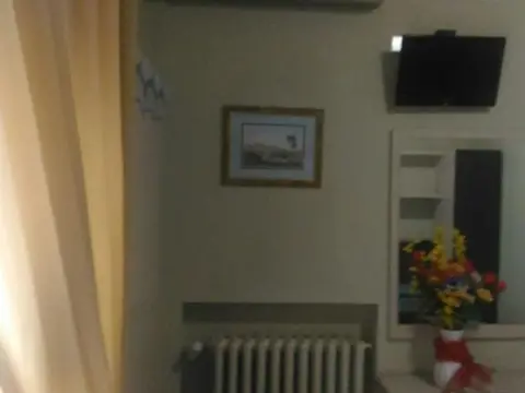 R&B Hotel - Photo 4