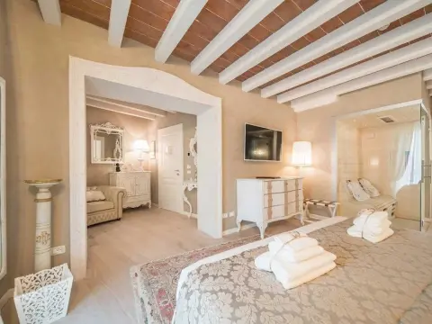 Regia Rosetta - Photo 3