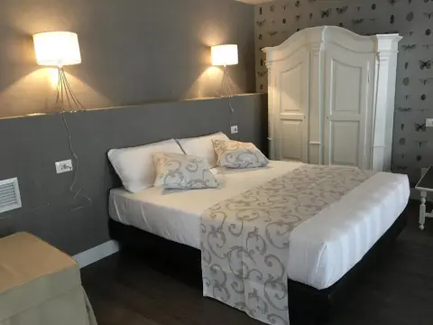 Ripagrande Hotel - Photo 3