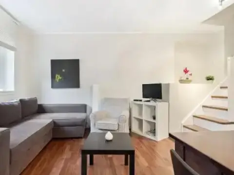Rodrigo Lake Side Suite - Photo 3