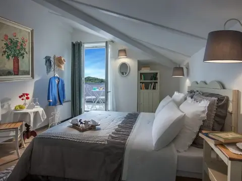 Roncaglia Suite - Photo 1